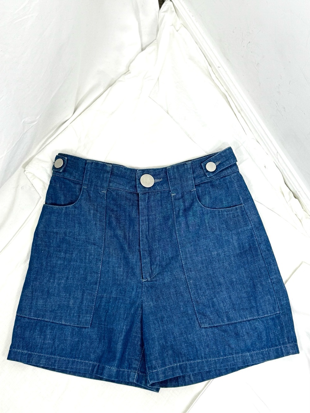 Chloé High-Waisted Utility Denim Shorts French Size 38 Pristine